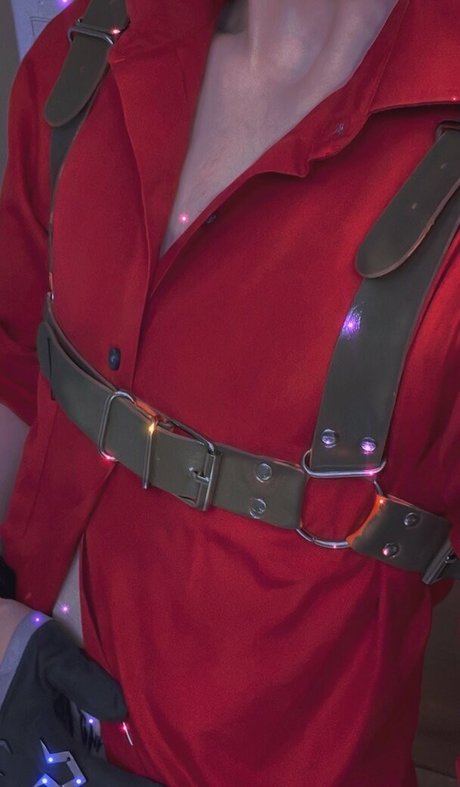 Naruxtoes nice model photo