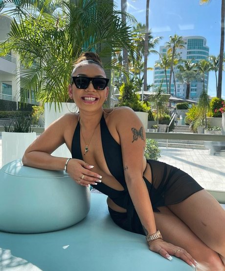 gym onlyfans erotic img