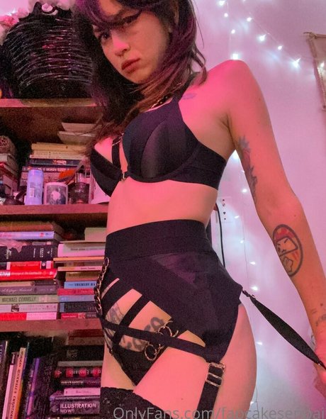 Fapcake Senpai hot model image