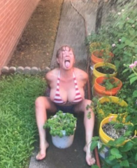 Julie K Smith naked actress image