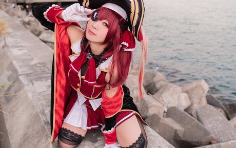 Akicoser adult model pic