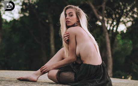 giantess onlyfans pretty picture