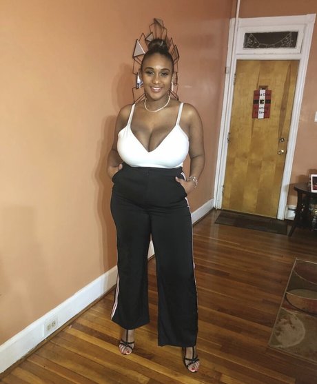 muscle nude onlyfans pornos pic