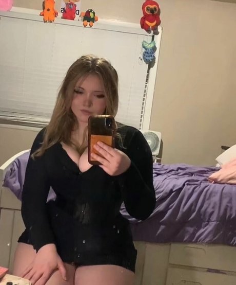 yours___truly___sav1 erotic pornstar gallery