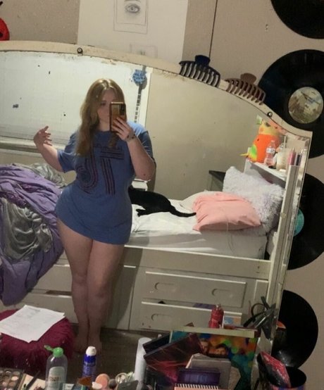 yours___truly___sav1 art pornstar picture