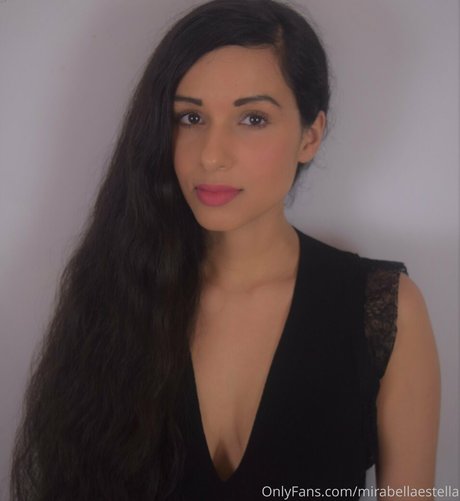 Mirabella Estella star hot pictures