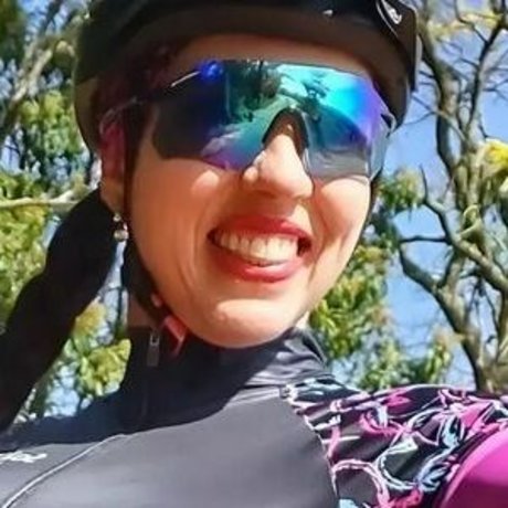 Pytykely model erotic photos