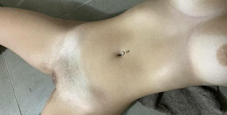 inbalx model free photo