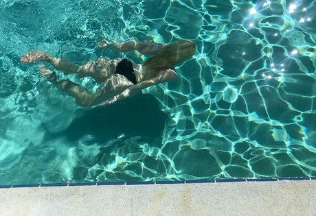 Madisun Sullivan naked model image