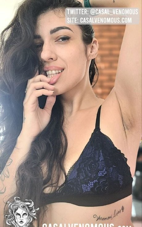 casal venomous erotic model image