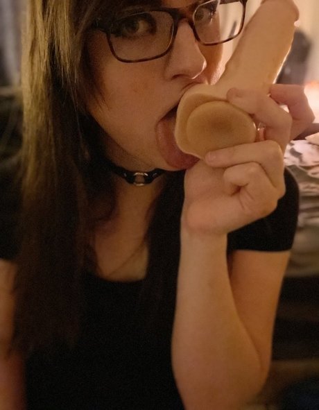 Ava Shade model beautiful pic