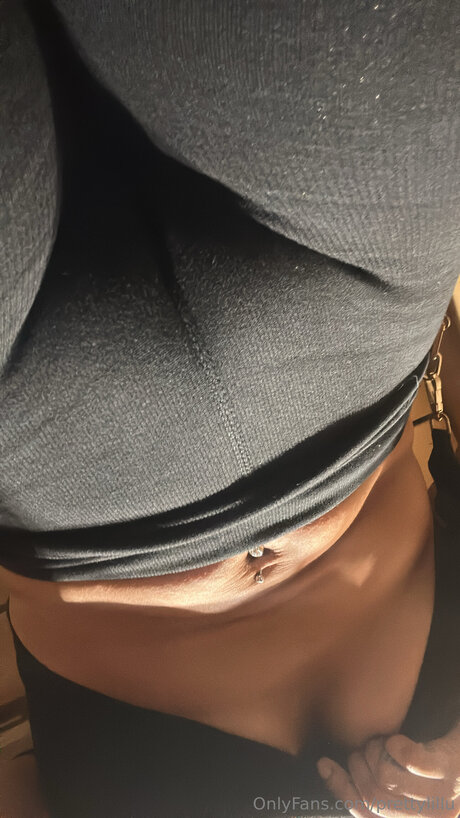 Prettylillu star art archive