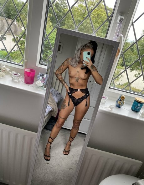 Milsx nude actress gallery