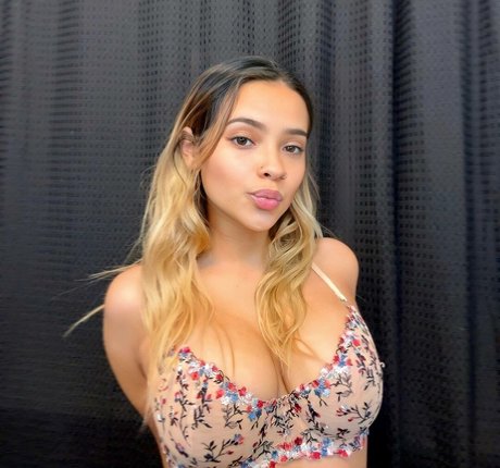 mxeling star sexy pics