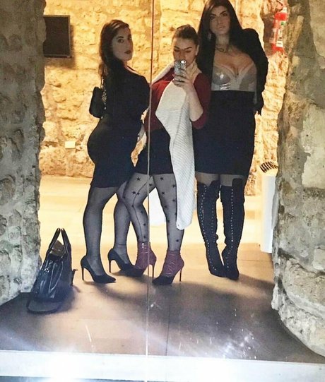 Valeria Vela model high quality galleries