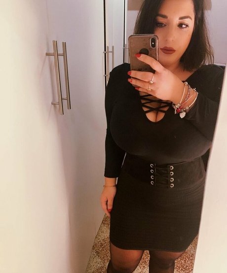 Valeria Vela pornstar naked pic