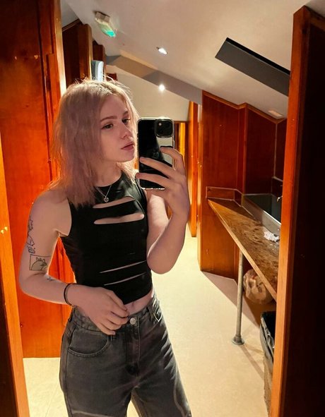 nude strip onlyfans art xxx galleries