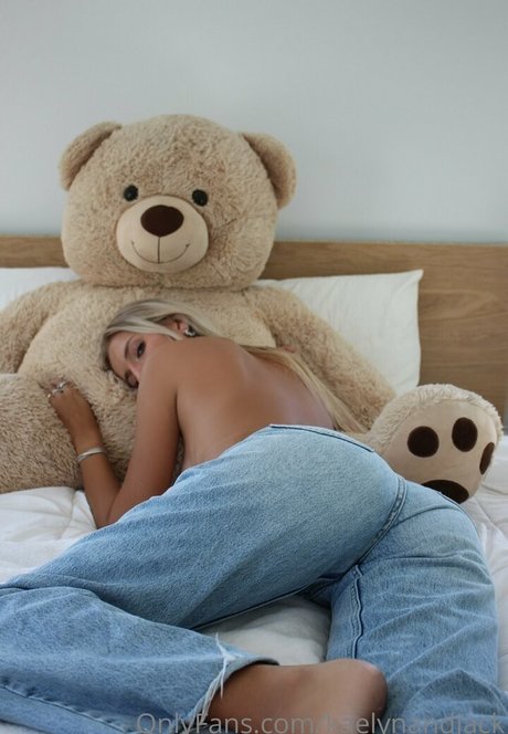 Kaelynandjack xxx pornstar photo