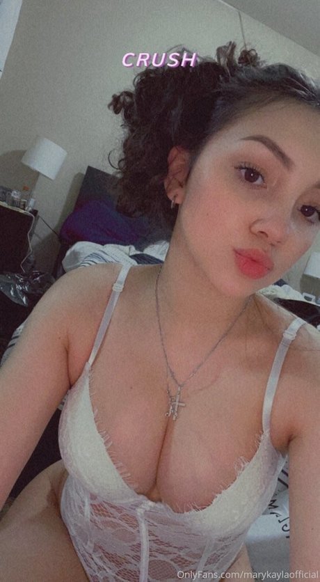 Mary Kaylaficial model erotic photos