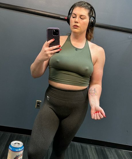 bekahbutinonly nudes actress image