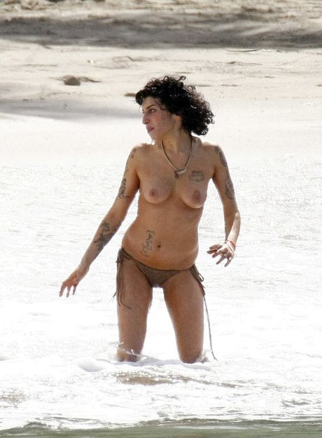 Amy Winehouse pretty actress picture