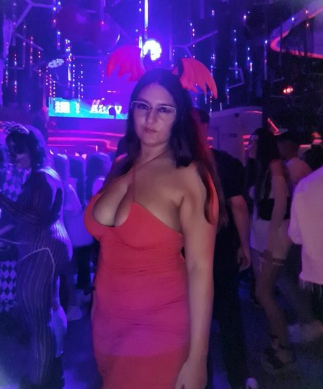 Ann Cygnus hd pornstar picture