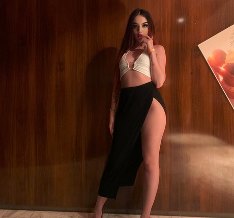 medusa xxx nude actress pics