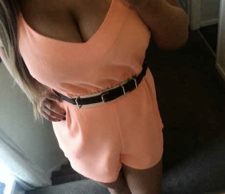 Fern Snailham adult model img