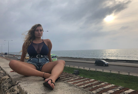 Shachar Alkoser star nudes image