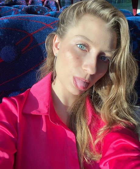 leather leggings onlyfans pretty photos