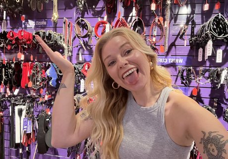 Venus Libido xxx pornstar images