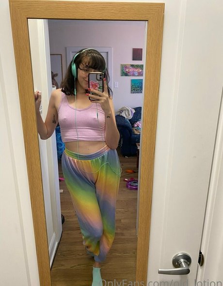 Lotion Wizard top actress picture