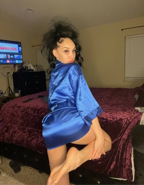 Therealjaasrenee sexy model pics
