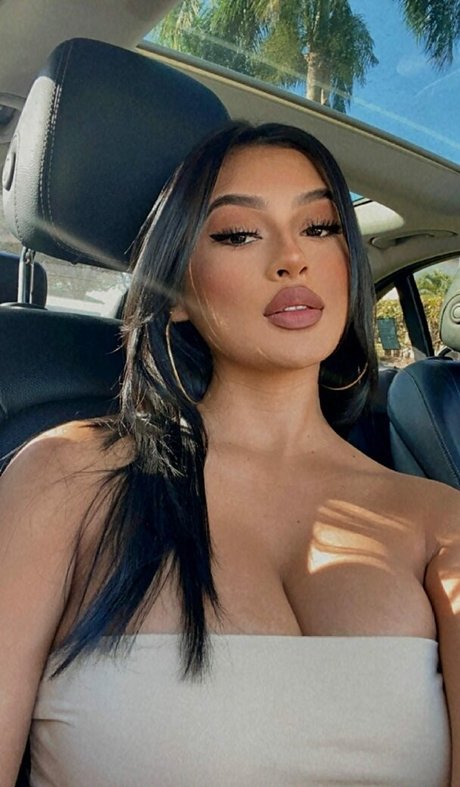 Lucero Crystal erotic star photo