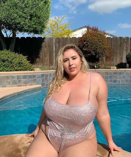 Lauren Sangster model beautiful pic