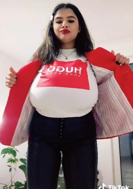 big dildo onlyfans free nude gallery