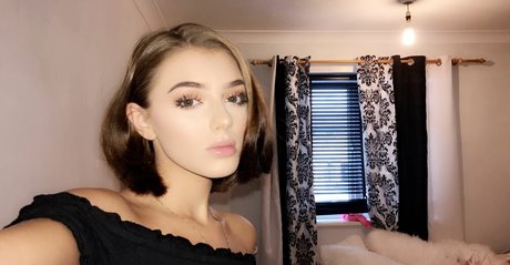 Oxford pornstar adult img