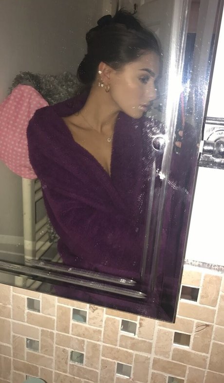 Oxford free model pic