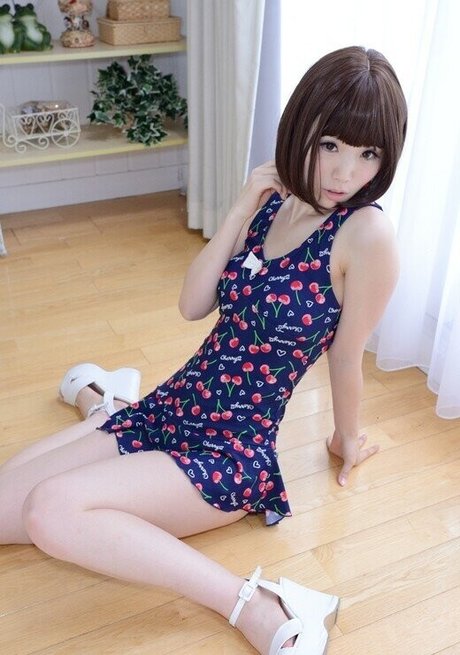 Kururun high quality pornstar image