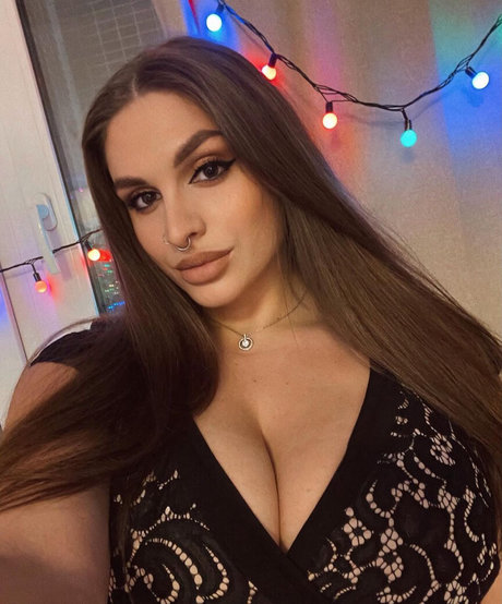 Anastasia Shark naked star image