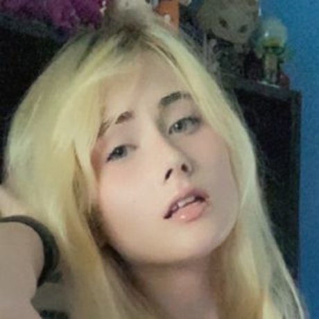 blonde secretary onlyfans free porn pic