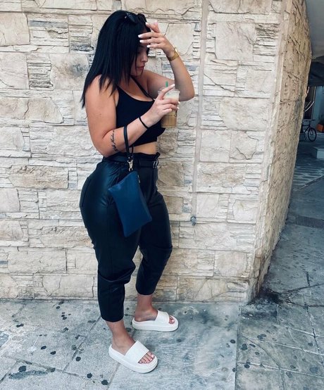 Chrysanthie pretty star img