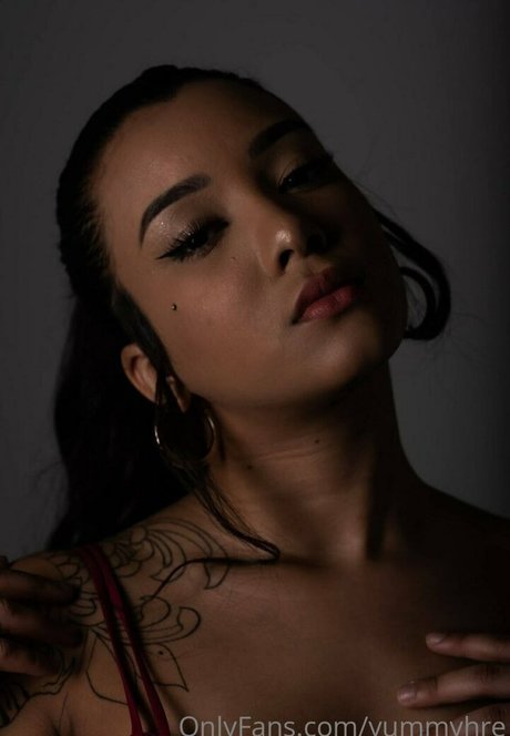 Yummy Chan art pornstar pictures