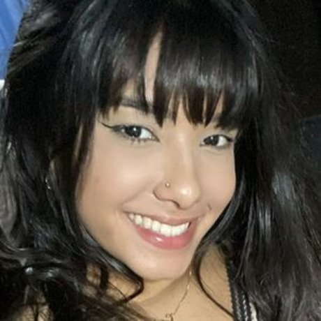 Yummy Chan star sex pictures