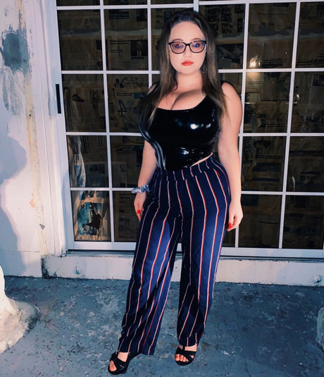 Harley Stein erotic model images