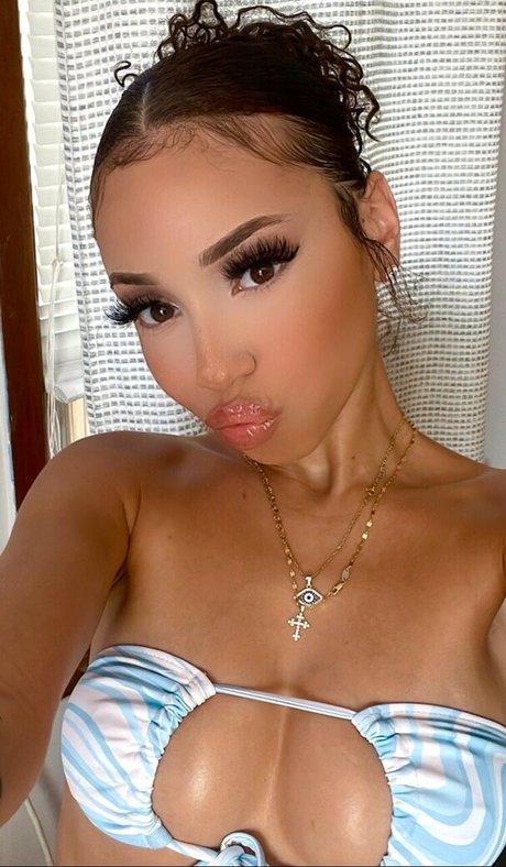 Y lashae sexy pornstar pic