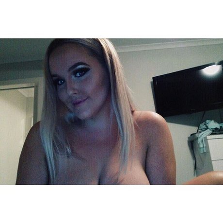 Tayla Cooper model hd images