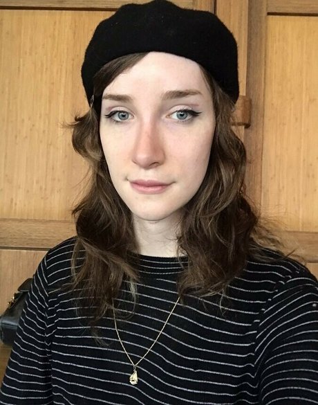 Basilstrawberry exclusive star picture