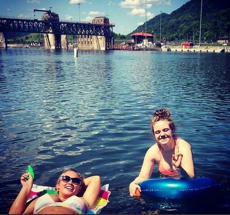 skinny black teen onlyfans hot porn pic