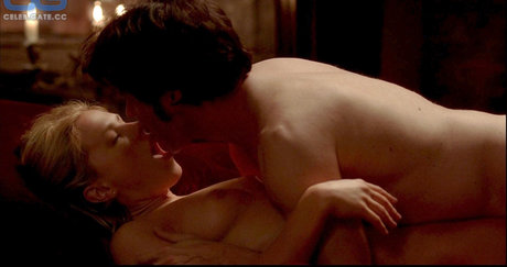 Anna Paquin model hot img